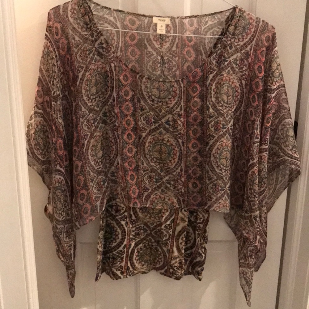 Print drape top with attached matching tank